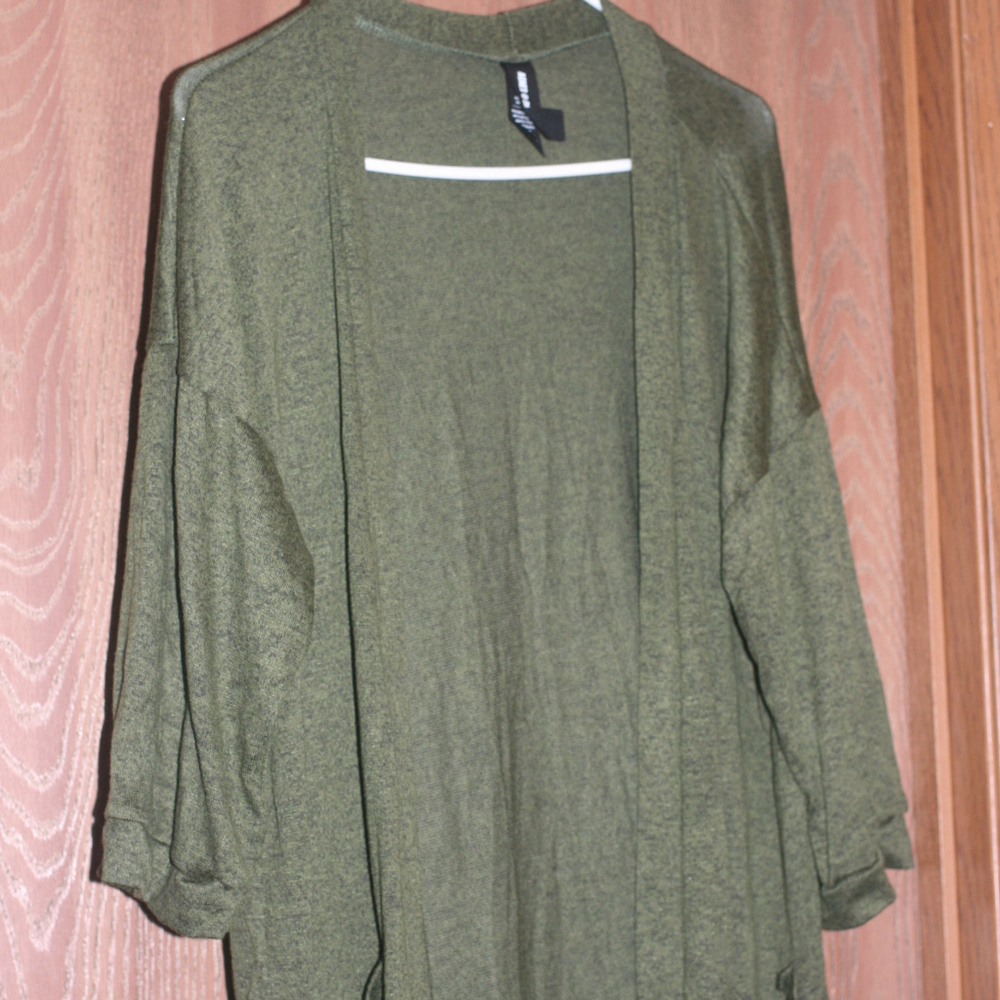 Agnes & Dora Forever Cardigan!
